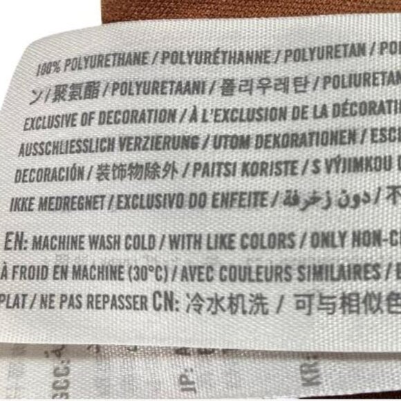 Abercrombie & Fitch 90s Straight Ultra High Rise Vegan Leather Pants  2LUS  EUC - Picture 8 of 8